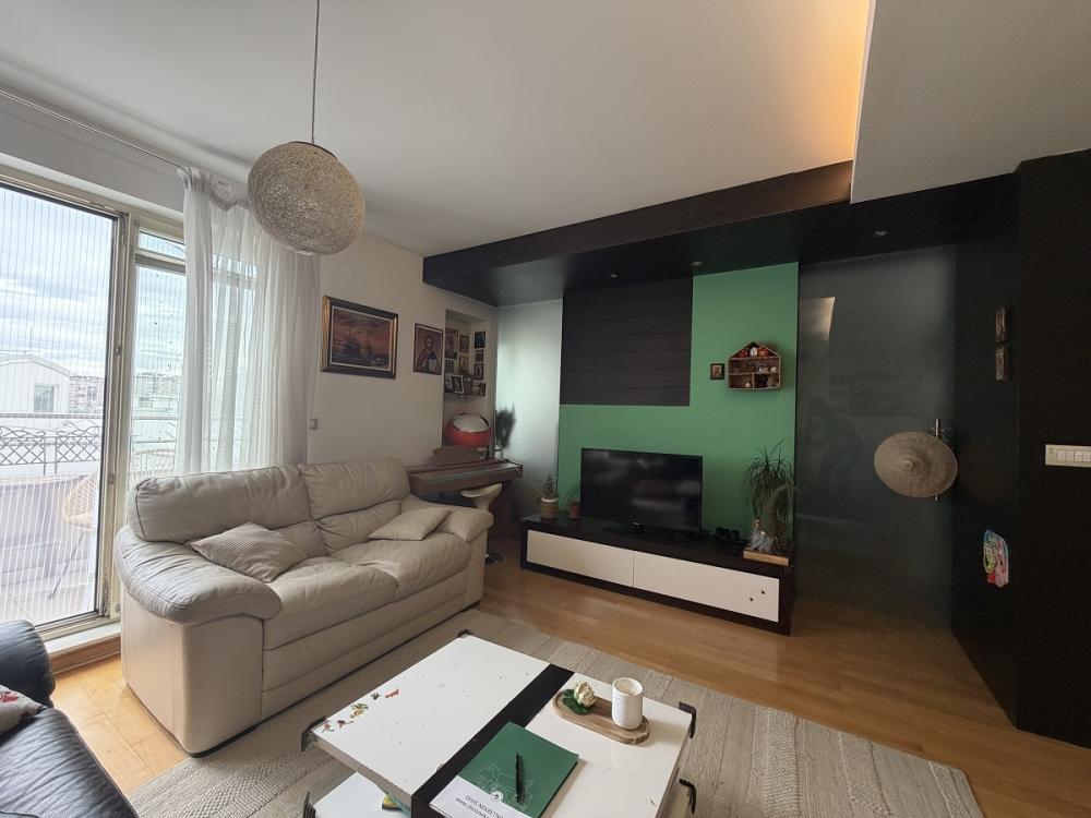 Slika 1 - Svetog Nikole, Trosoban stan na prodaju, 68m2, 240.000€